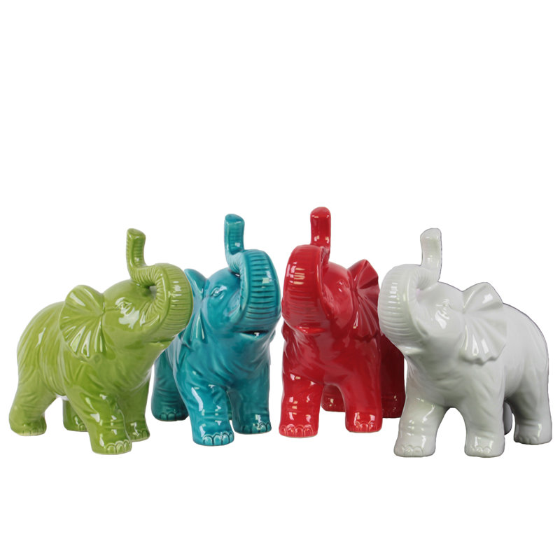 Figurine éléphant debout Caitlynne
