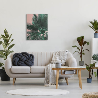 «Summer Overhead Palm Tree», art mural par Lil 'Rue