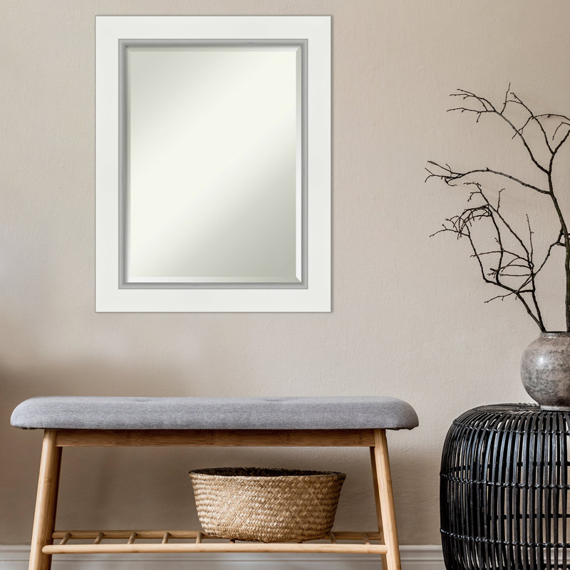 Miroir mural Quade, 23 po x 29 po, Blanc satiné / argent