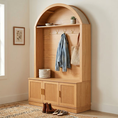 46.4" Arched Hall Tree with Bench, Farmhouse Entryway Mudroom Storage with Fluted Doors, 5 Metal Coat Hooks and Adjustable Shelves, Drop-Zone Organizer