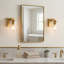 Applique murale pour salle de bain 1 lumière Gabi Meridian avec abat-jour en verre transparent, applique murale moderne, étanche, or-1942731396-1933754813