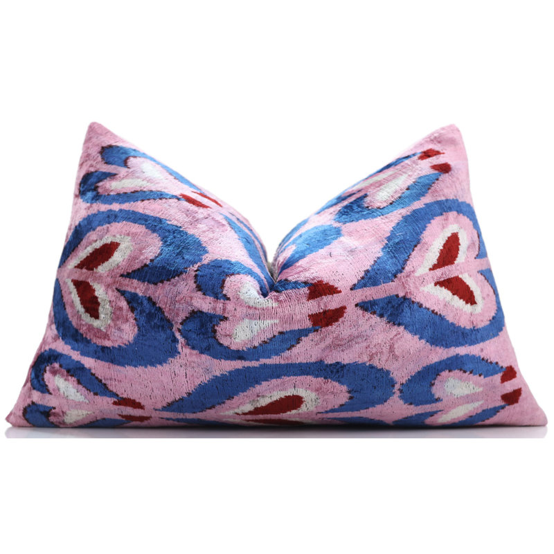 Coussin en velours rose et bleu à motif de cœurs - fait à la main 16 x 24