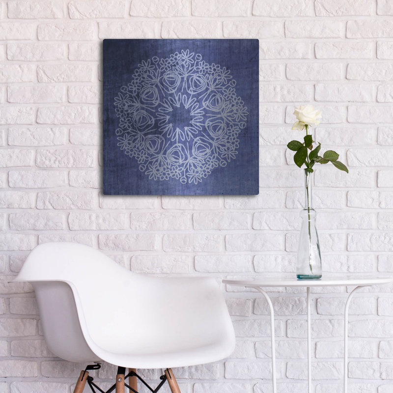 «Indigo Mandala» par Linda Woods, H 24 po x l 24 po