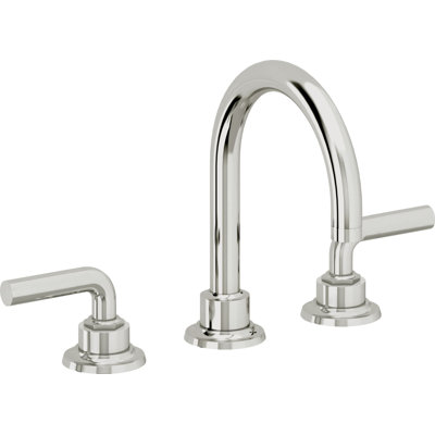 Descanso 8" Widespread Lavatory Faucet with Smooth Handle