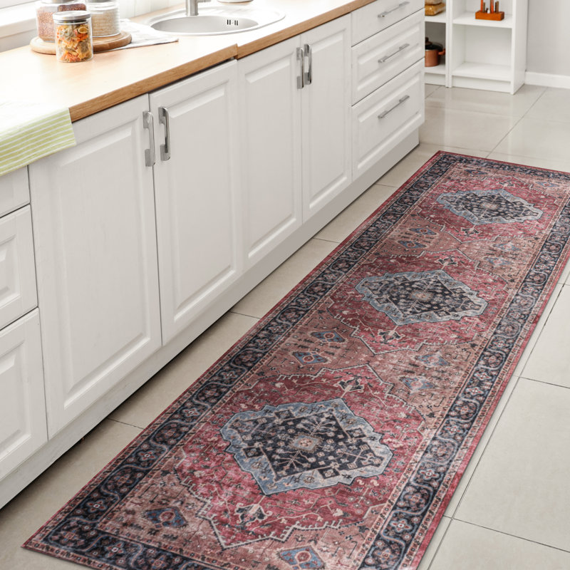Sarok Ogee Medallion Machine-Washable Red/Blue/Brown Rug, Runner 2' x 8'