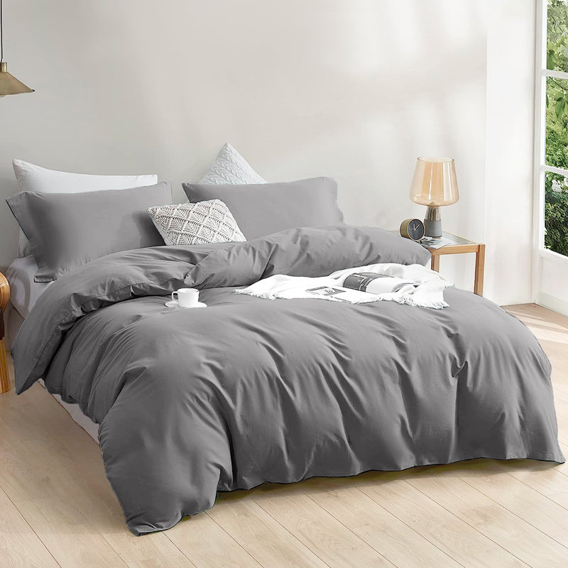 Luxury 4-Piece Microfiber Duvet Cover Complete Set, Super King Duvet Cover + 3 Additional Pieces, Grey