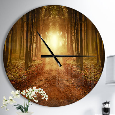Horloge murale Swigart Farmhouse Designart Road
