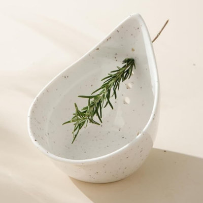 a resin Herb Stripper Bowl