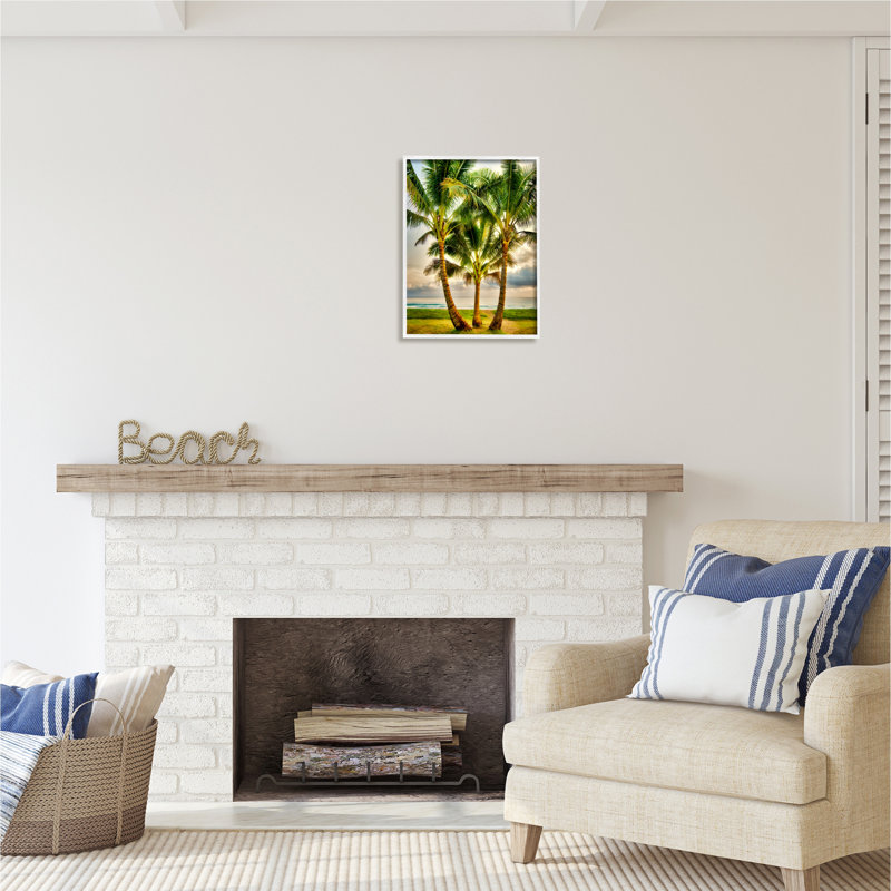 «Three Palm Trees On Beach» encadré sur bois par Dennis Frates, peinture, H 20 po x l 16 po x P 1,5 po