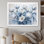 Minimalisme, tulipes bleues et blanches, coup de pinceau sur toile