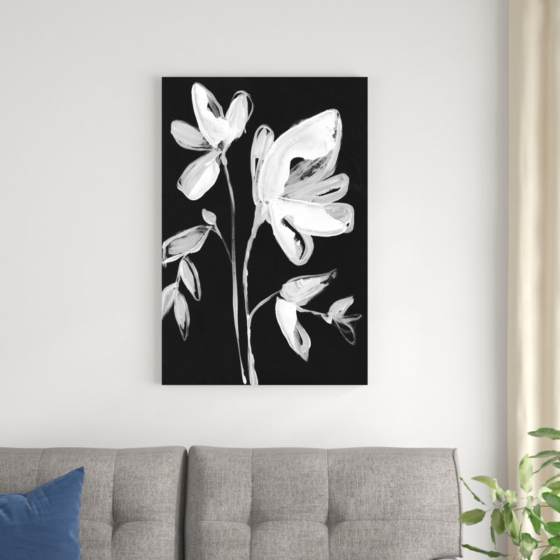 Fleurs blanches fantaisistes II, H 36 po x l 24 po
