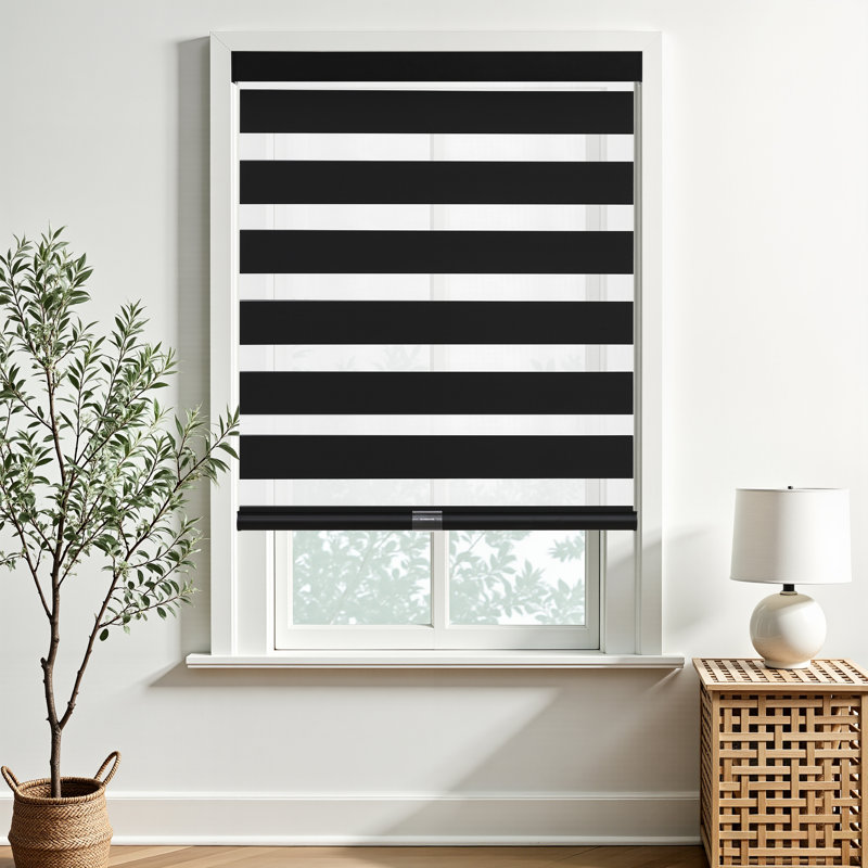  Store zébré sans cordon: parfait pour régler la lumière et protéger l'intimité. Avec une conception sécuritaire pour les enfants, ils apportent du style à chaque espace. L 28 po x H 72 po, noir