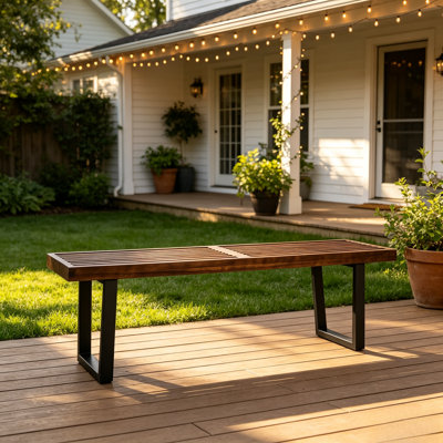 Banc de jardin avec pieds en bois d'acacia, de style contemporain, en bois massif, idéal pour terrasse, jardin ou cour.