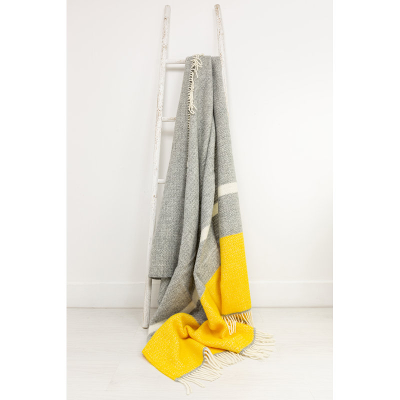Aallyah Throw Blanket, Grey/Yellow