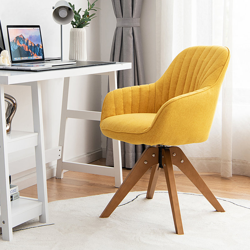 Chaise d'appoint pivotante l 23 po Heijo, Tissu jaune en lin