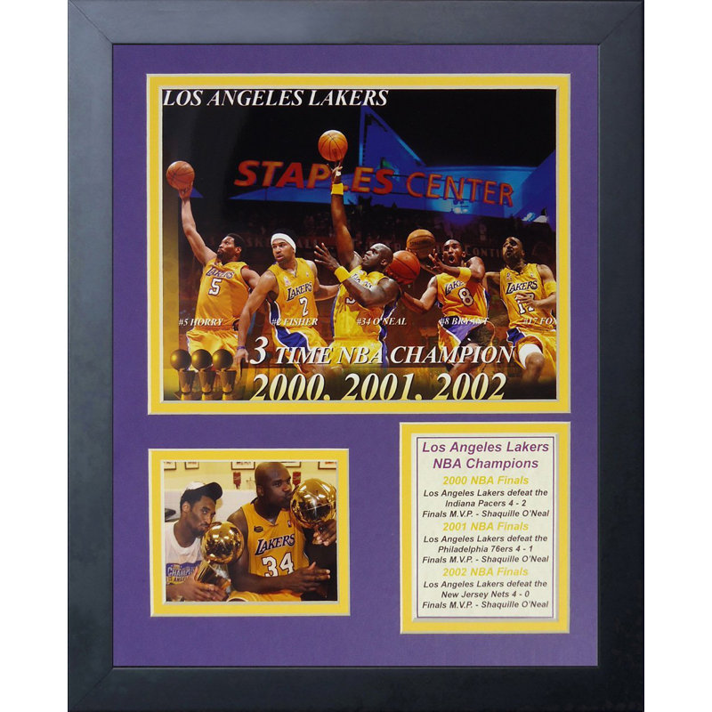 Souvenirs encadrée trois champions lakers los angeles 2000-2002