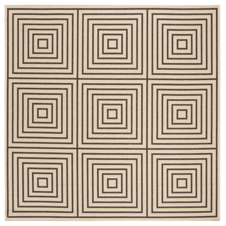 Fion Geometric Indoor / Outdoor Area Rug
