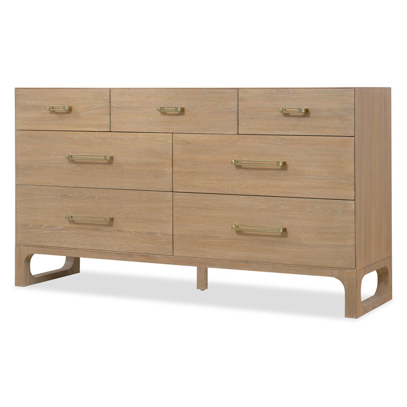 Banyon Bay 7 - Drawer Dresser