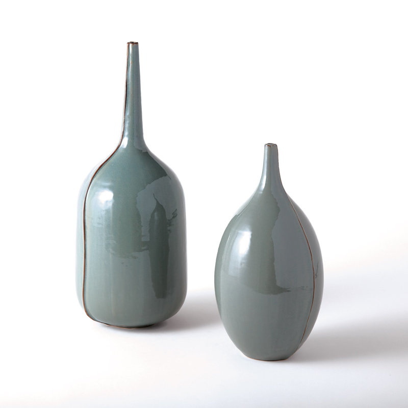 Milo Vase in Blue - Medimum