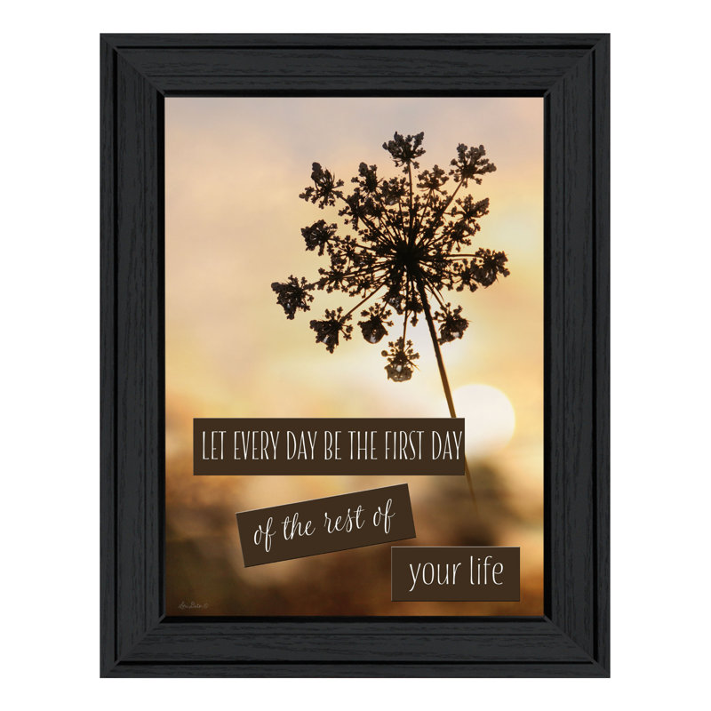 «The First Day», reproduction encadrée sur bois par Lori Deiter, H 19 po x l 15 po x P 1 po, Cadre noir