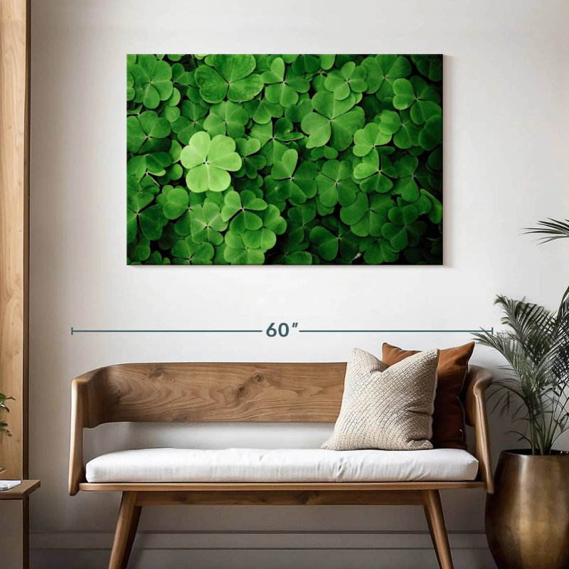 Harnek Green Shamrock Clovers, 30" H x 45" W