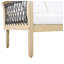 Ensemble de causeuse et table basse d'extérieur en bois d'acacia avec détails en corde tissée à la main et coussins gris foncé, finition teck clair