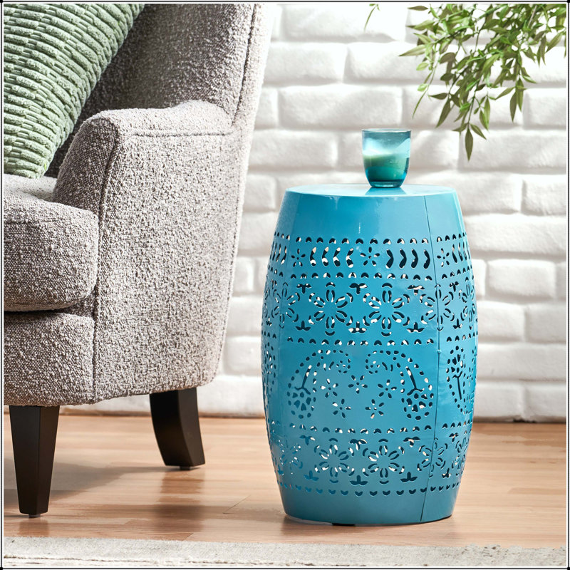Table d'appoint en métal Ruby Lace Cut - forme de tonneau, bleu, sans assemblage, Blue