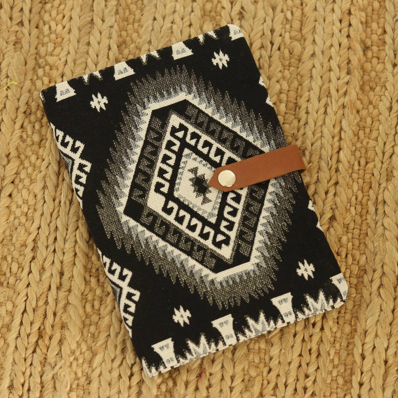 NOVICA Solo Journal