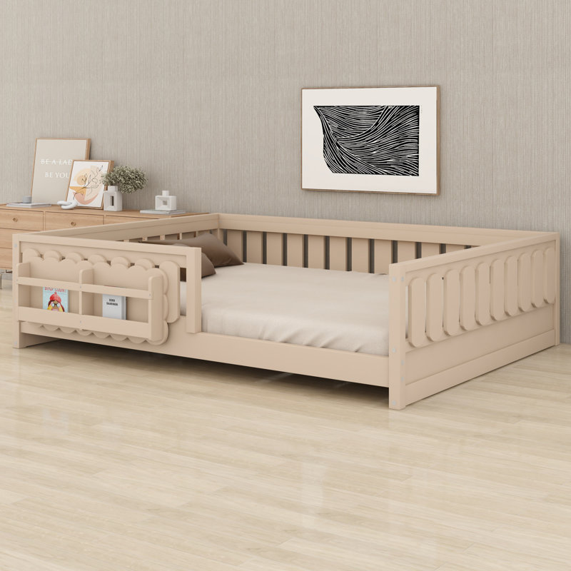 Lit plateforme avec garde-corps et tablettes de rangement, Naturel, Lit double