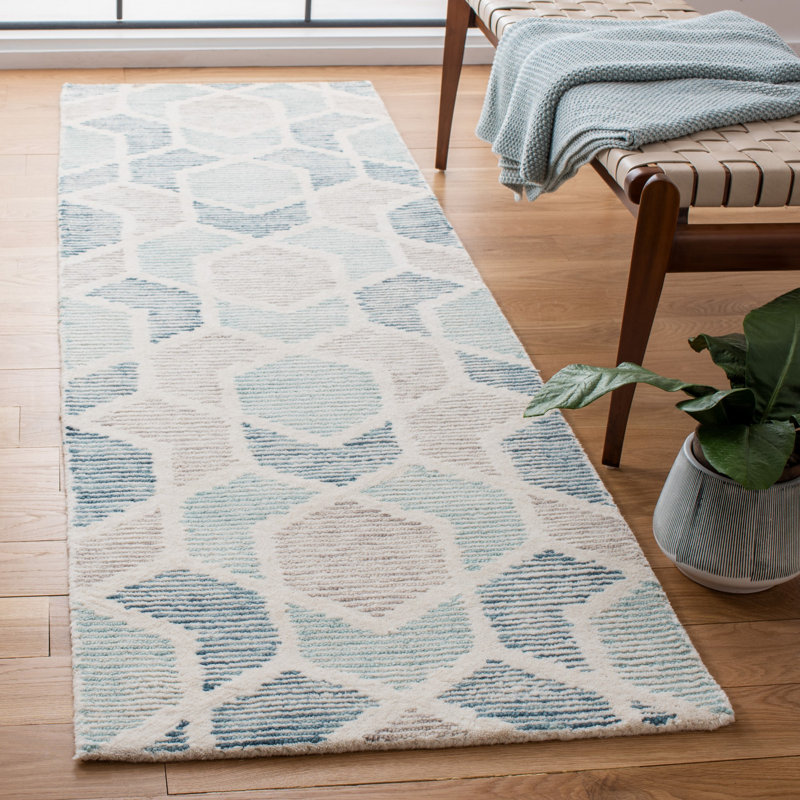 Tapis géométrique en laine / coton touffeté à la main Milhouse, Tapis de couloir 2 pi 6 po x 8 pi