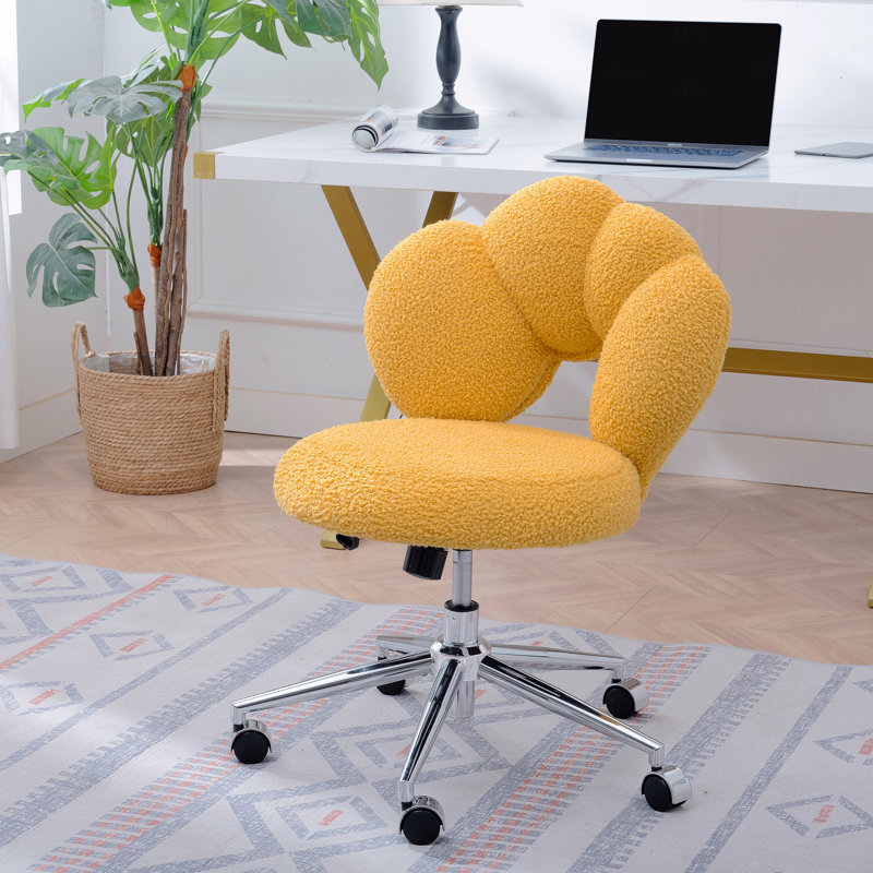 Zay 24,6 po de large sans accoudoirs, Peluche jaune