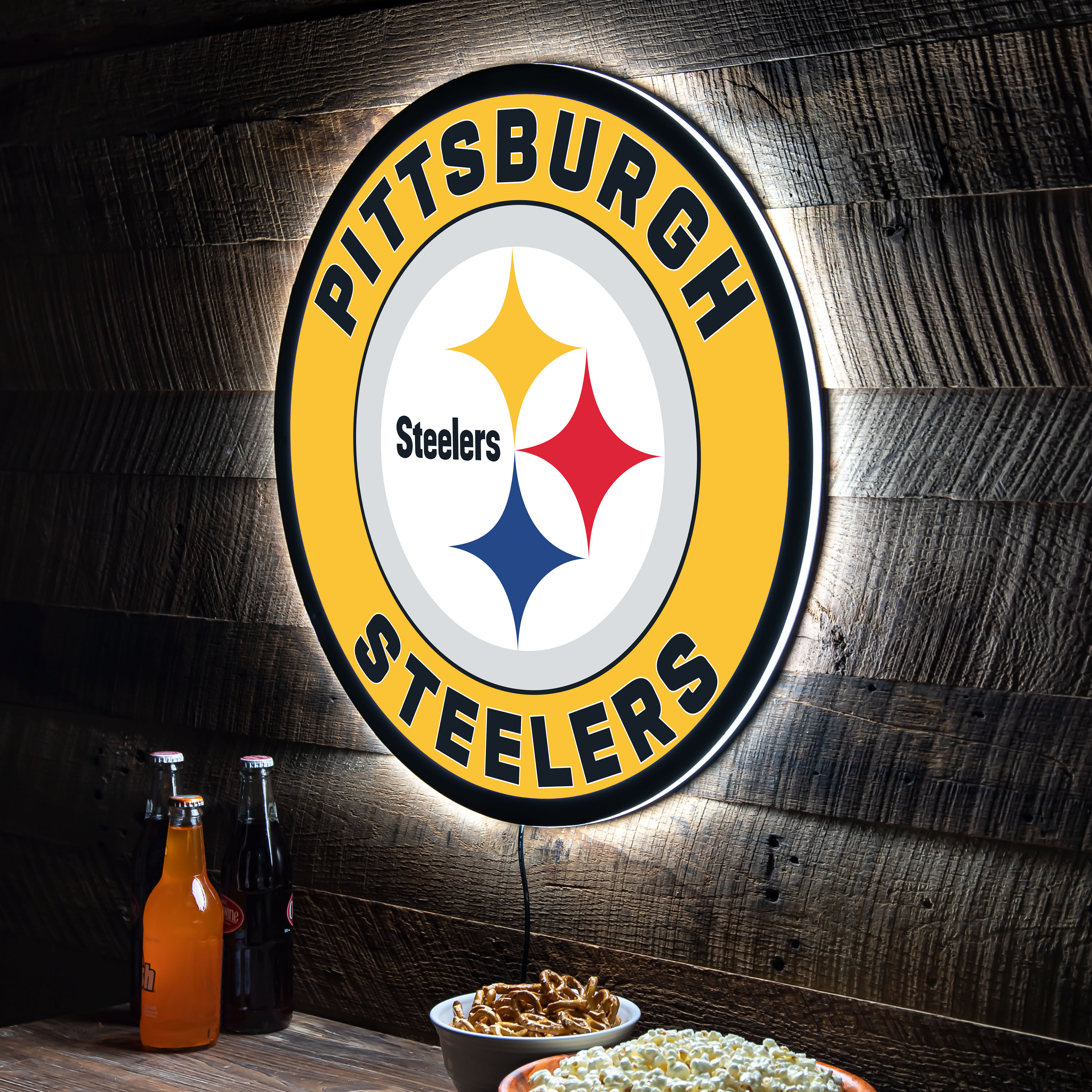 Pittsburgh Steelers Round Distressed Sign