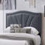 Cadre de lit double moderne de style moderne rétro avec garniture cloutée et garniture cloutée en tissu de jute