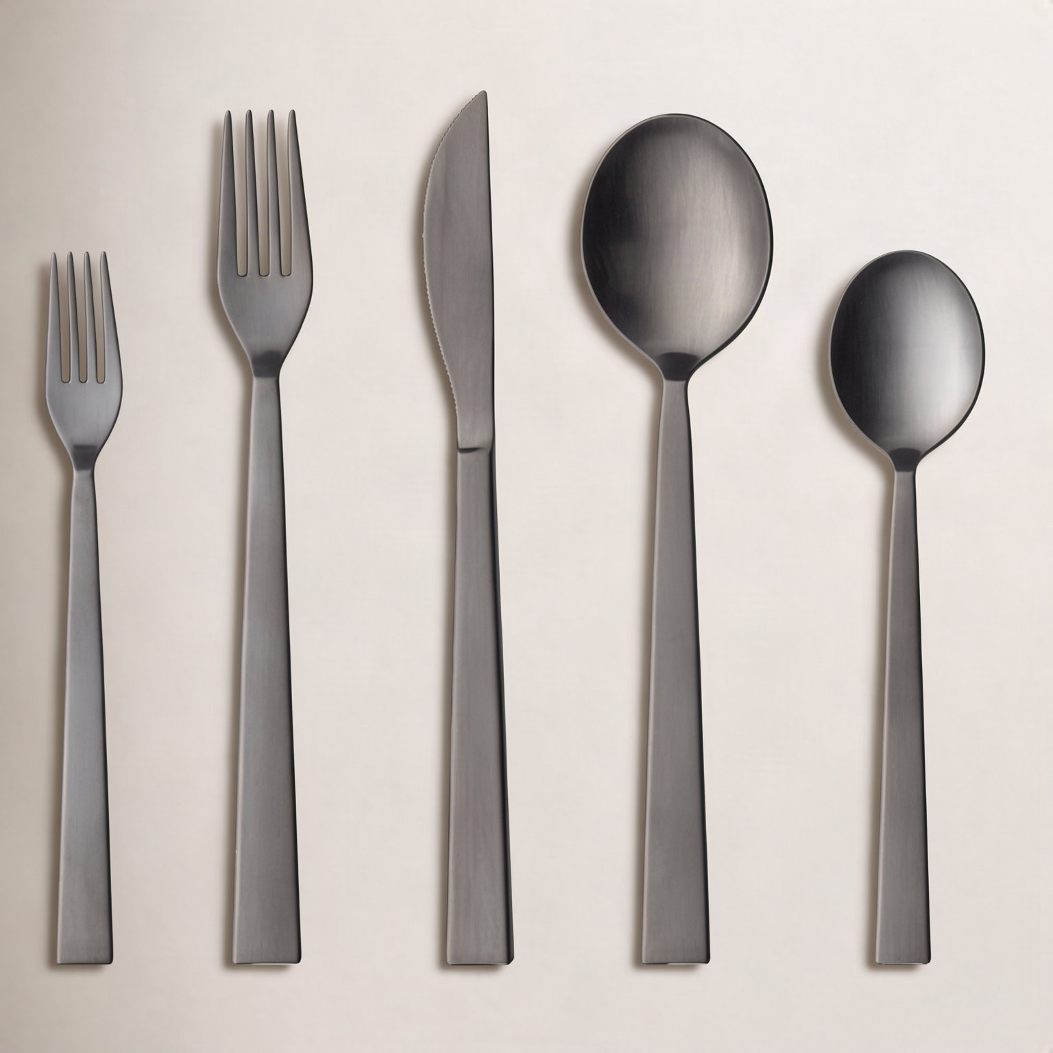 Sen Flatware Set - Service for 1, Brushed Black