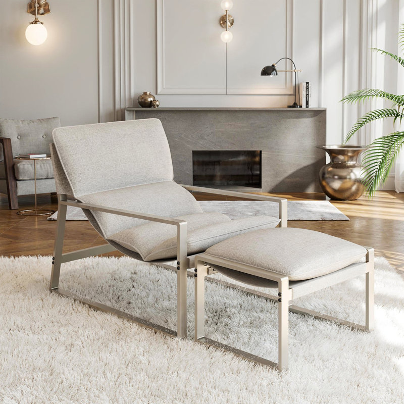 Outdoor Lounge Chair