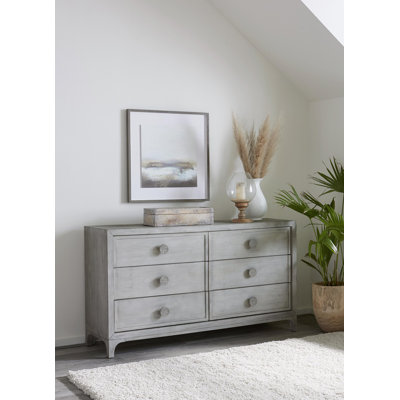 6 - Drawer Chest of Drawers
