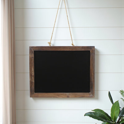 Tableau noir suspendu en bois 15 po x 19 po