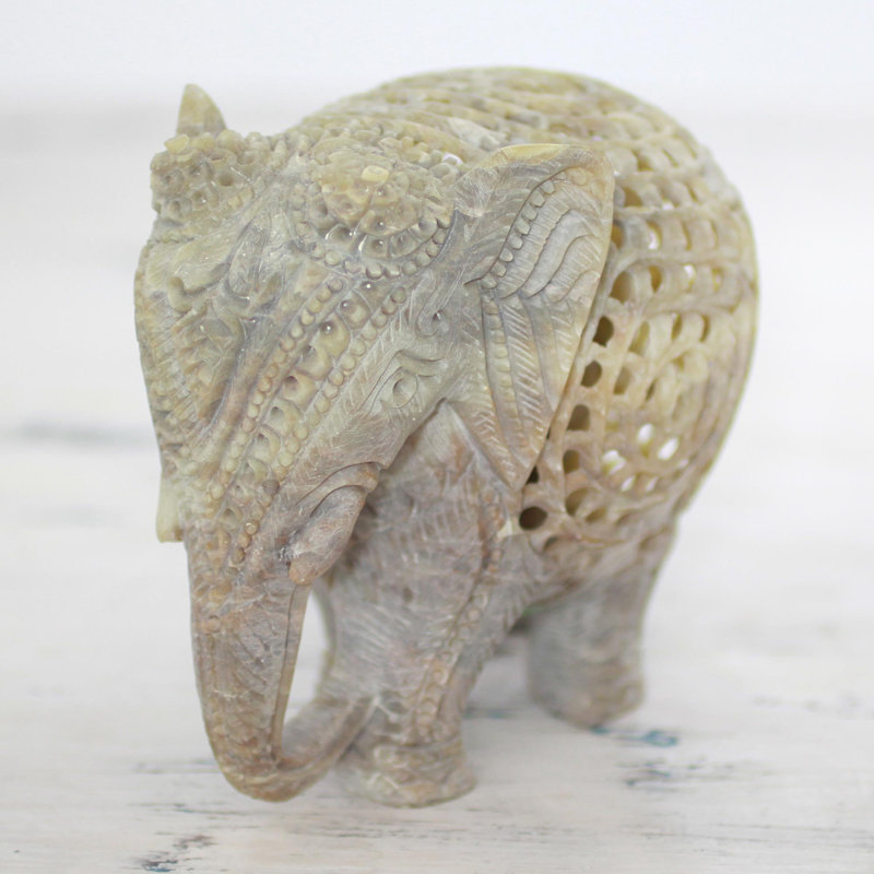 Animals Figurines & Sculptures