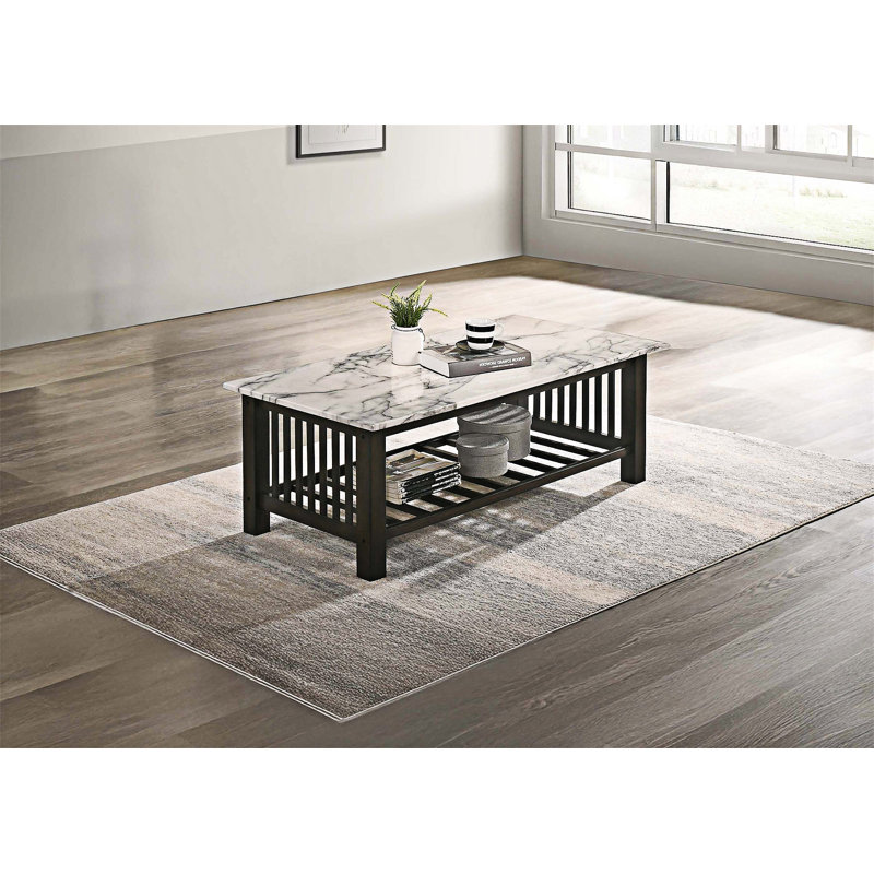 Table basse contemporaine avec tablette