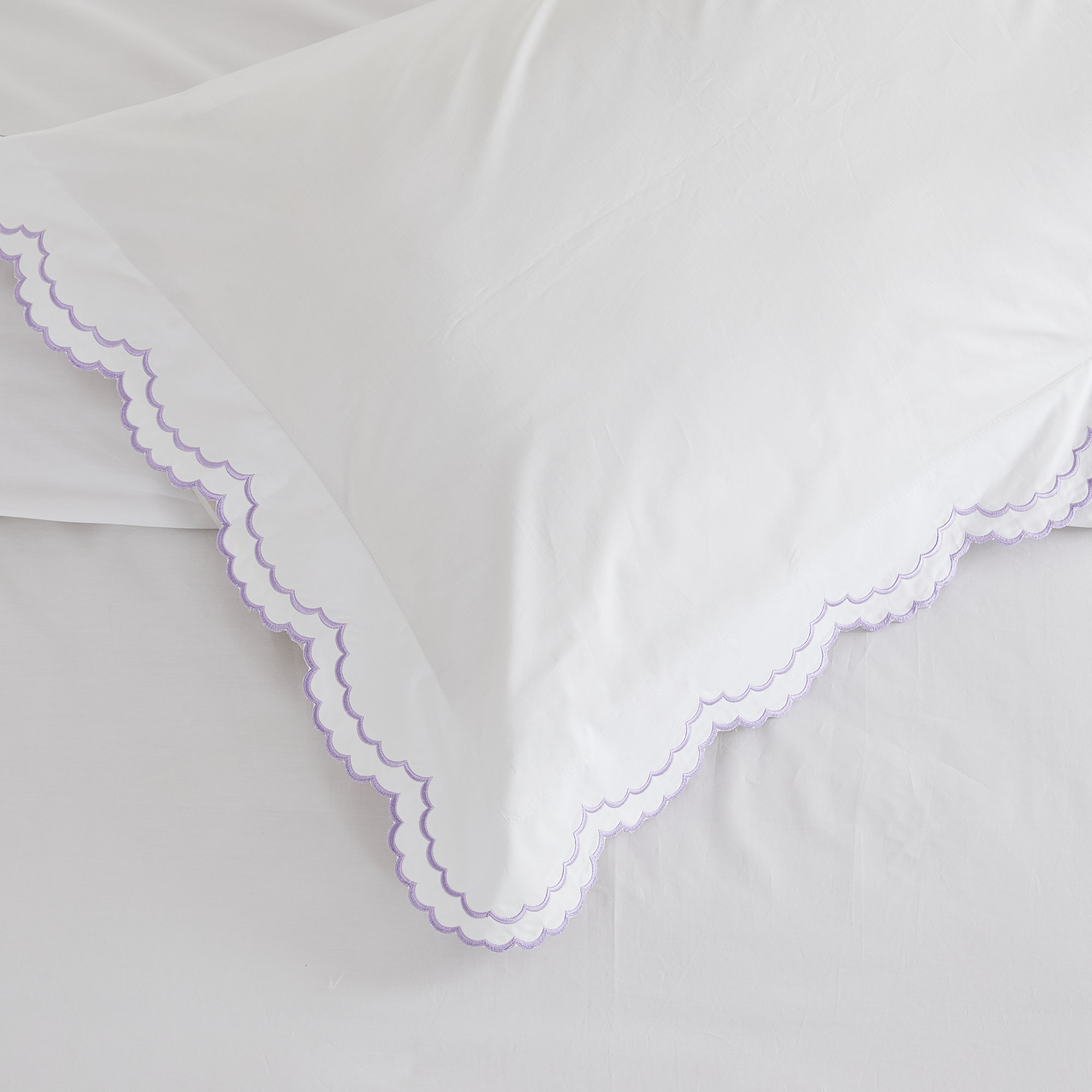 Bara Cotton Duvet Cover Set, King Duvet Cover + 2 King Shams, Purple/White