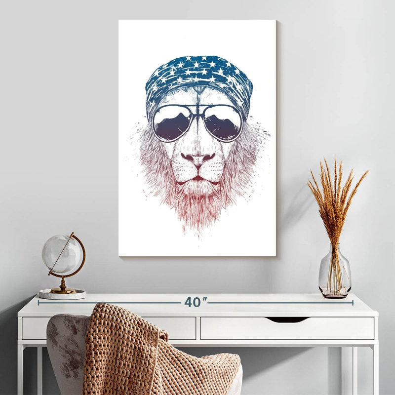 Brampt Wild Lion, 30" H x 20" W