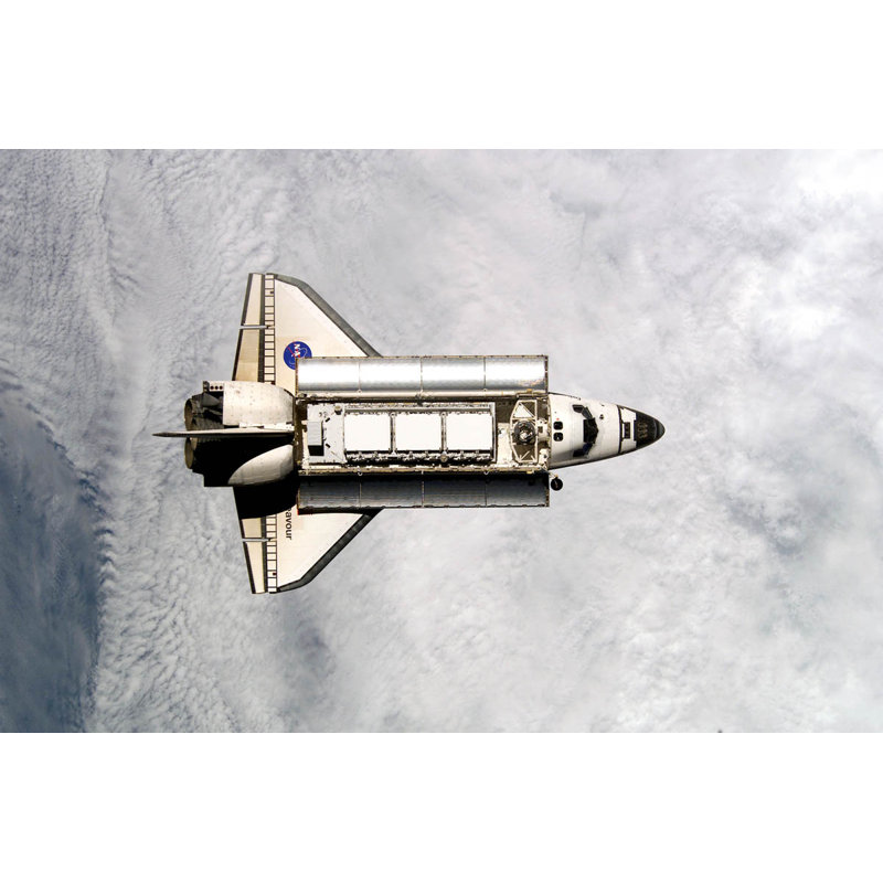 Orbiting Endeavour, affiche brillante, H 40 po x l 60 po x P 0,1 po