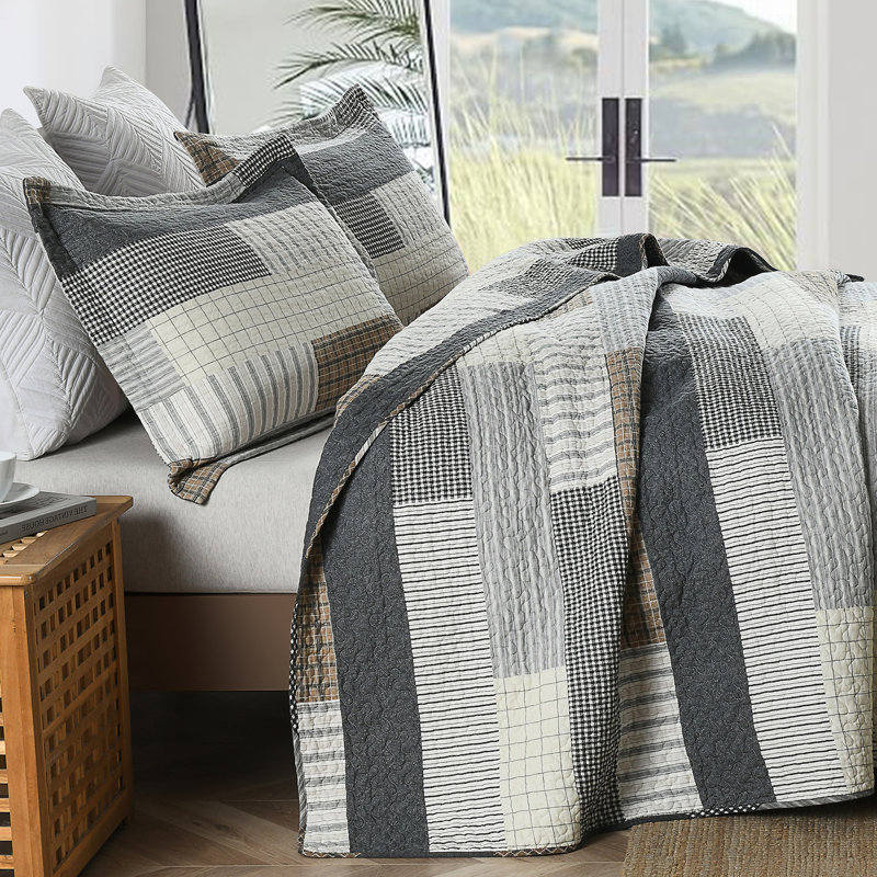 King Size Grey Tan Black Cotton Patchwork Quilt Set