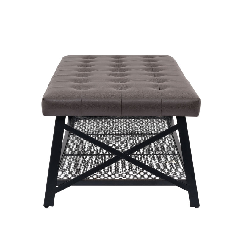 Table basse capitonnée en similicuir