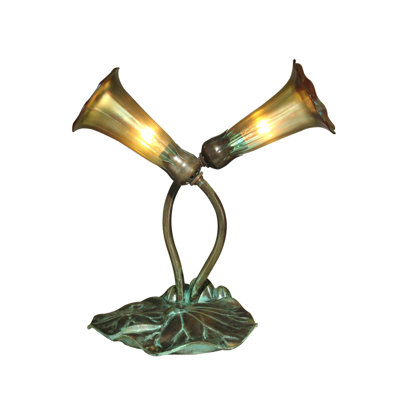 Lily Metal Lamp