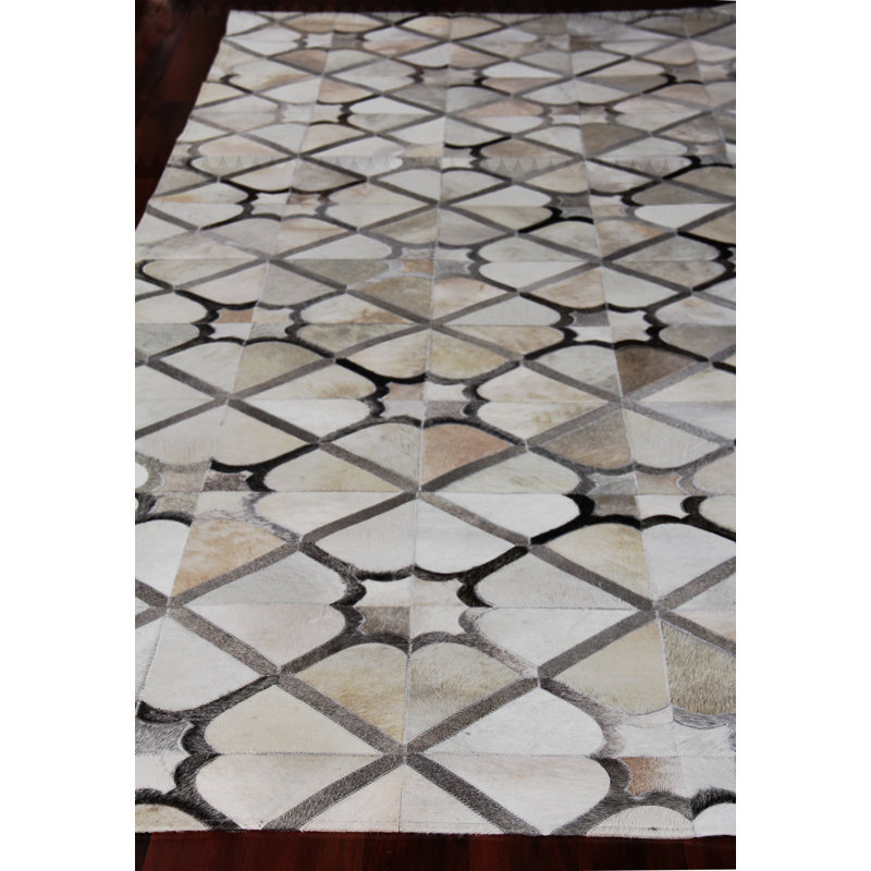Natural Hide Cowhide Geometric Area Rug, Rectangle 13'6" x 17'6"