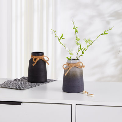 Terracotta Decorative Urns & Jars