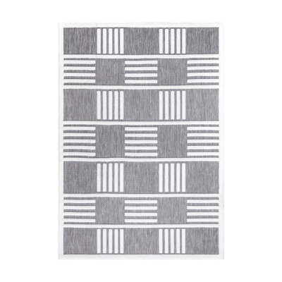 Geometric Berber Indoor / Outdoor