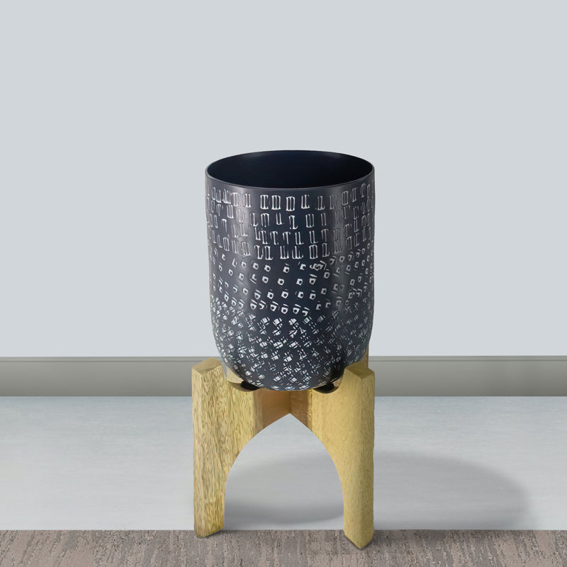 Aryiah Pot Planter, 11" H x 8" W x 8" D