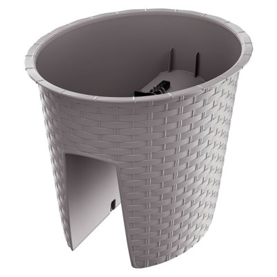 Elburn Railing Planter